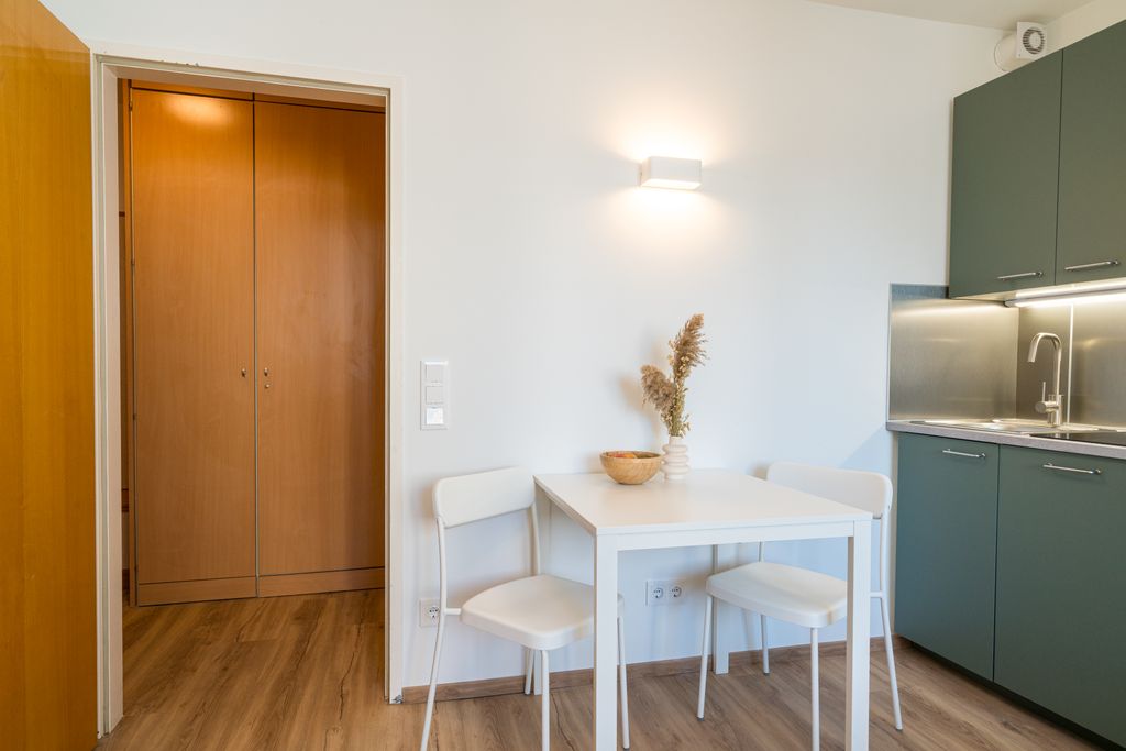 Thumb - Studio im 7. Stock auf der Landstraßer Hauptstraße – Regendusche, Klimaanlage & Lift num - 14