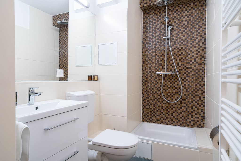 Thumb - Studio im 7. Stock auf der Landstraßer Hauptstraße – Regendusche, Klimaanlage & Lift num - 16