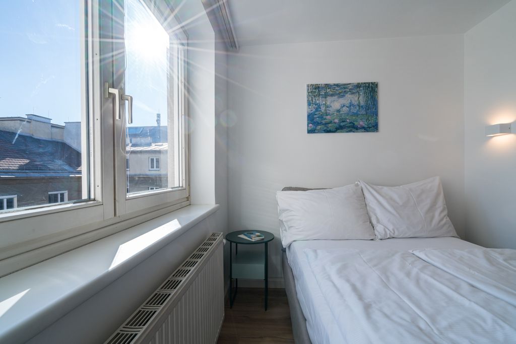 Thumb - Stilvoll möbliertes Studio in Wiens 3. Bezirk – 7. Stockwerk mit Regendusche & Klimaanlage num - 9