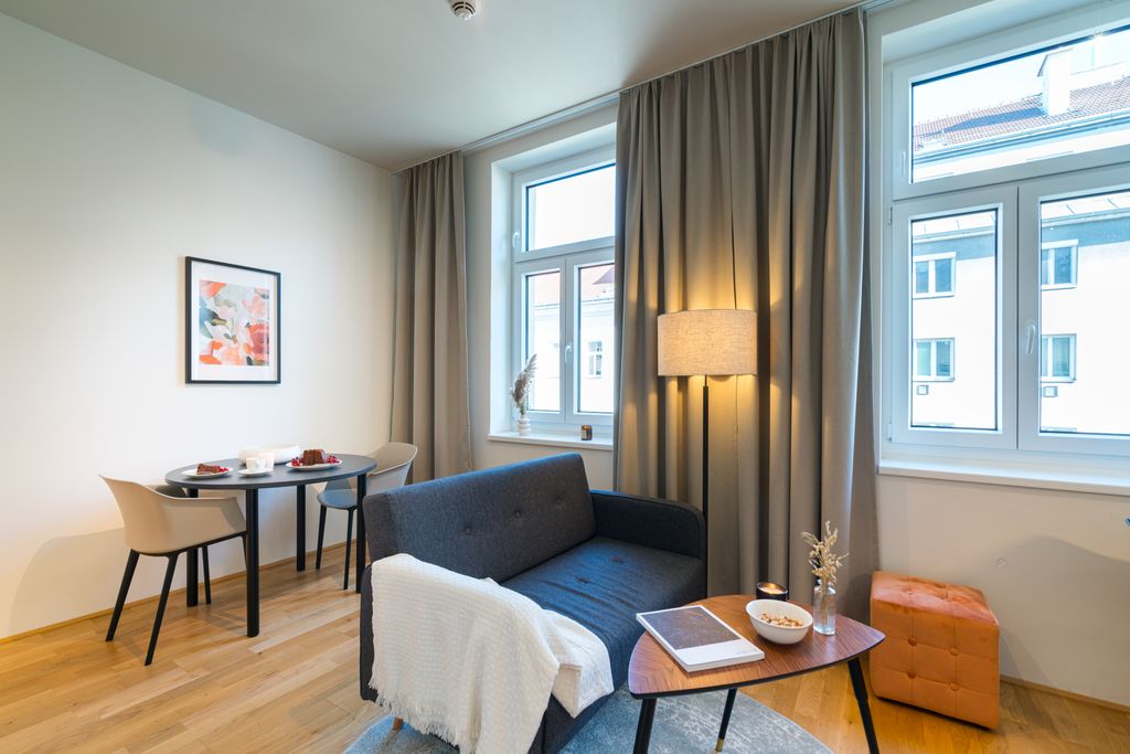 Thumb - Newly renovated: Fully furnished business apartment in a historic Viennese building