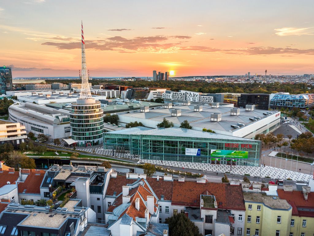 Thumb - Versatile Viennese Altbau Apartment nearby the Vienna Exhibition Center with Space for Four num - 30