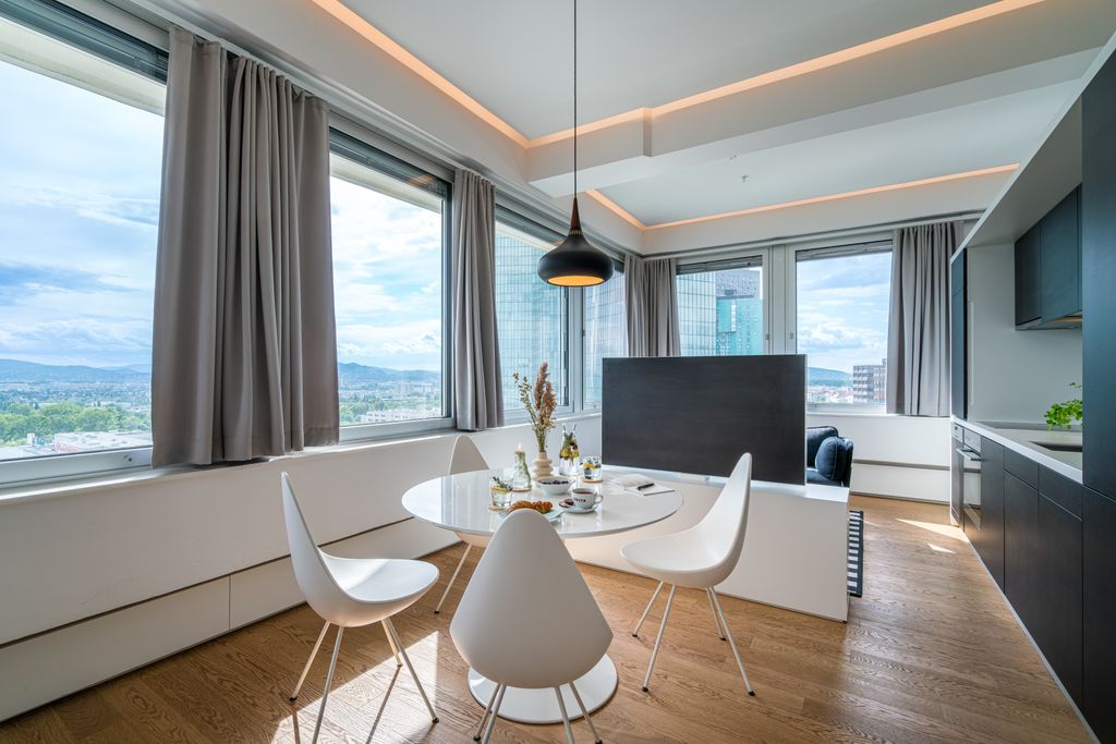 Thumb - Wiener Refugium mit 46m² im historischen Philips Haus gleich neben dem Erholungsgebiet Wienerberg num - 2