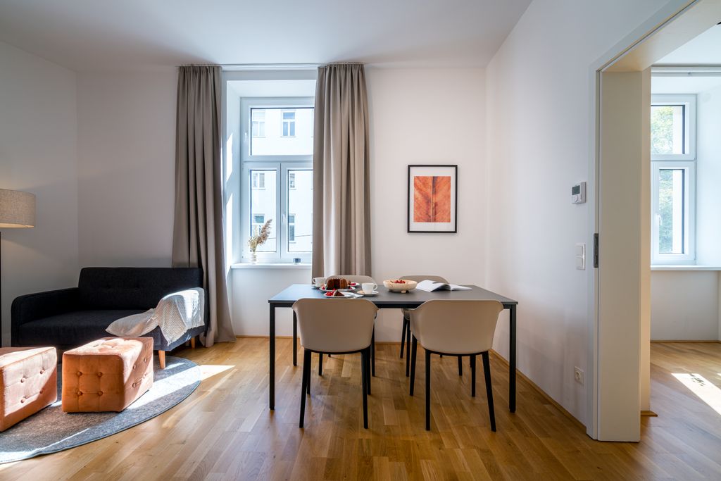 Thumb - Geräumiges 2-Schlafzimmer-Refugium in ruhiger Allee direkt im schönen 2. Bezirk Wiens num - 1