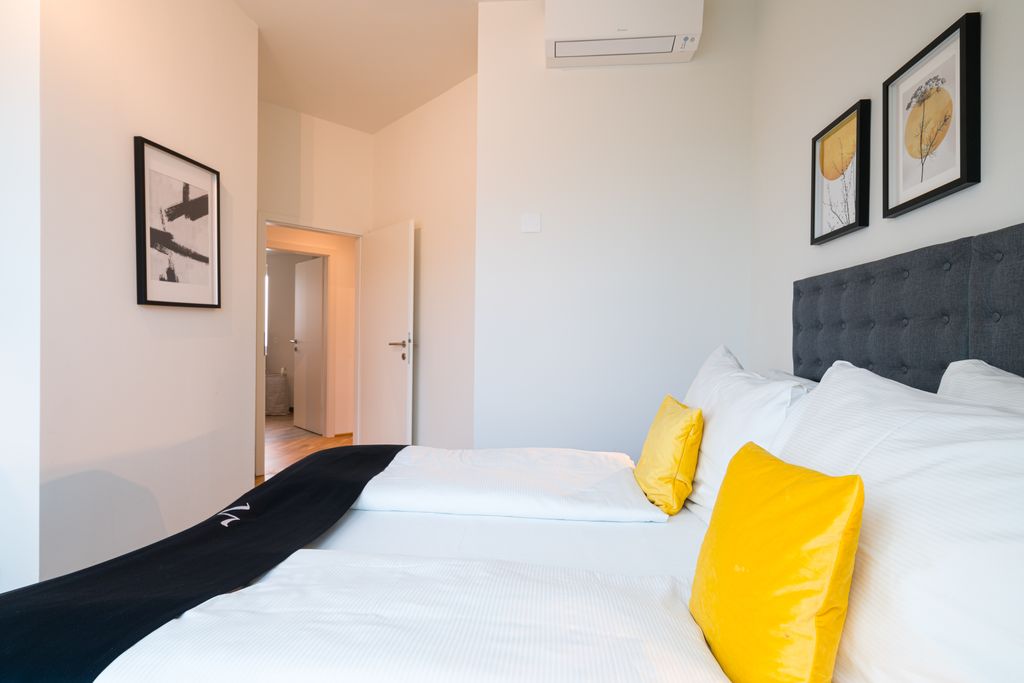 Thumb - Opulent Viennese Penthouse with Stunning City Views and space for 8 people - Near Messe Wien num - 23